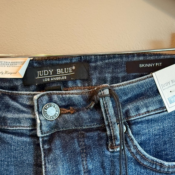 NWT Judy Blue "KENNEDY" Mid‎ Rise Tummy Control Distressed Skinny Denim Jeans 7 - Picture 7 of 7